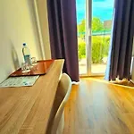 Apartman Number 2 *